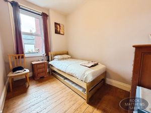 Photo 7- click for photo gallery